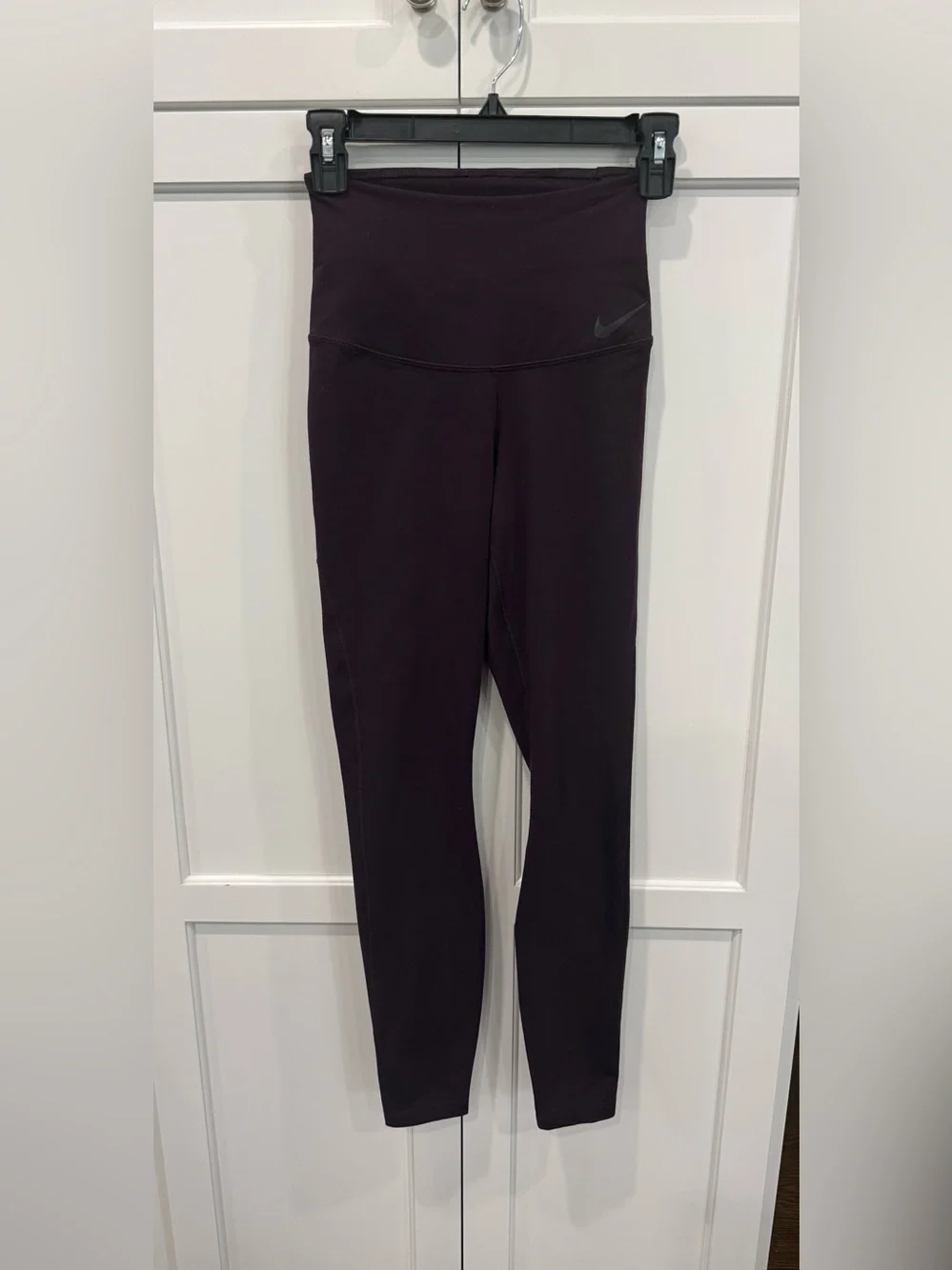 Nike NEW Size XS Dri-Fit Workout Training Leggings